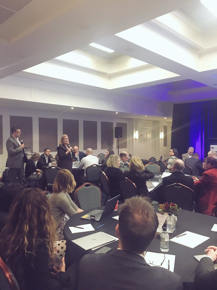 GovCCSummit's tweet photo. Solutions clinic in action at #GovCC https://t.co/0iIAQ5D8vw