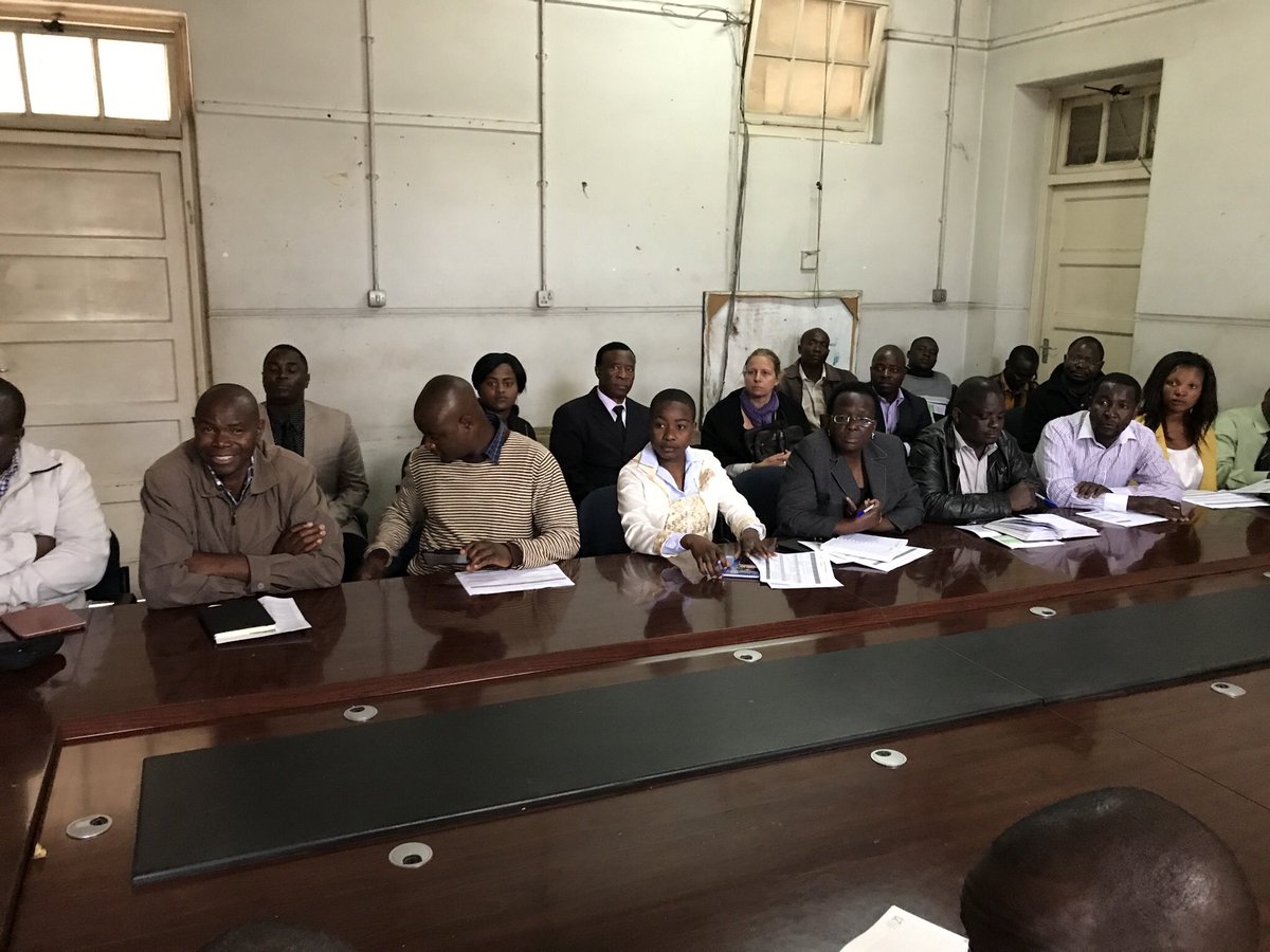 sekuru03's tweet image. From the offices to the coal face. #evidencebasedprogramming. Full stakeholder engagemenent. #NPCC @faosfsafrica @PalladiumImpact @LFSPZim