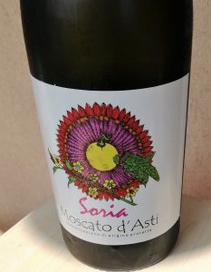 Marco_K18's tweet photo. #MoscatodAsti 2016 #Soria: un dissetante sano e naturale!
#vino #wine #graffiante
https://t.co/qpFTZxryd0
@vinoalvino #enonauti #winelovers https://t.co/5zl5EsWUd2