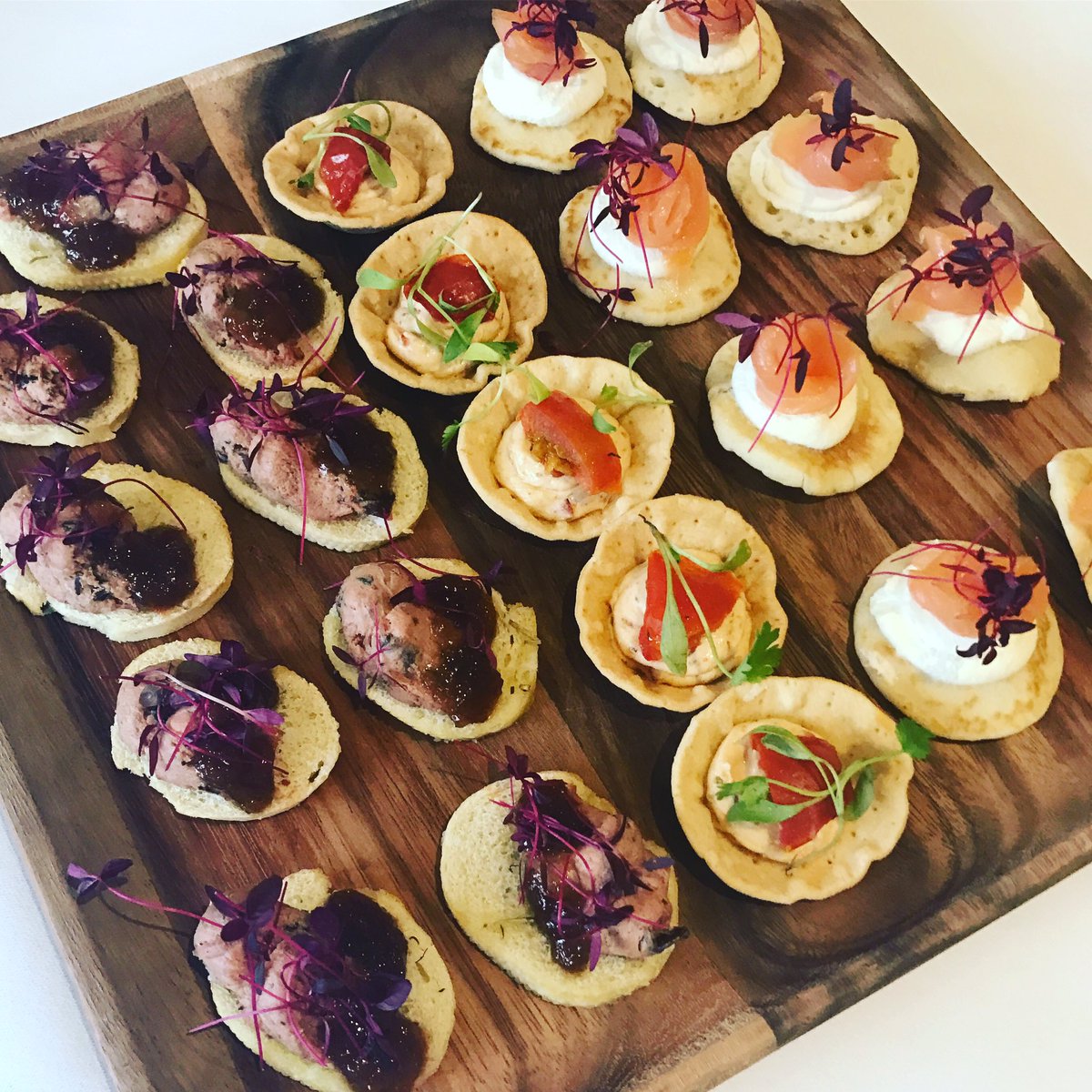 Serve your guests some tasty canapés ❤️

#wedding #weddingfood #essex
