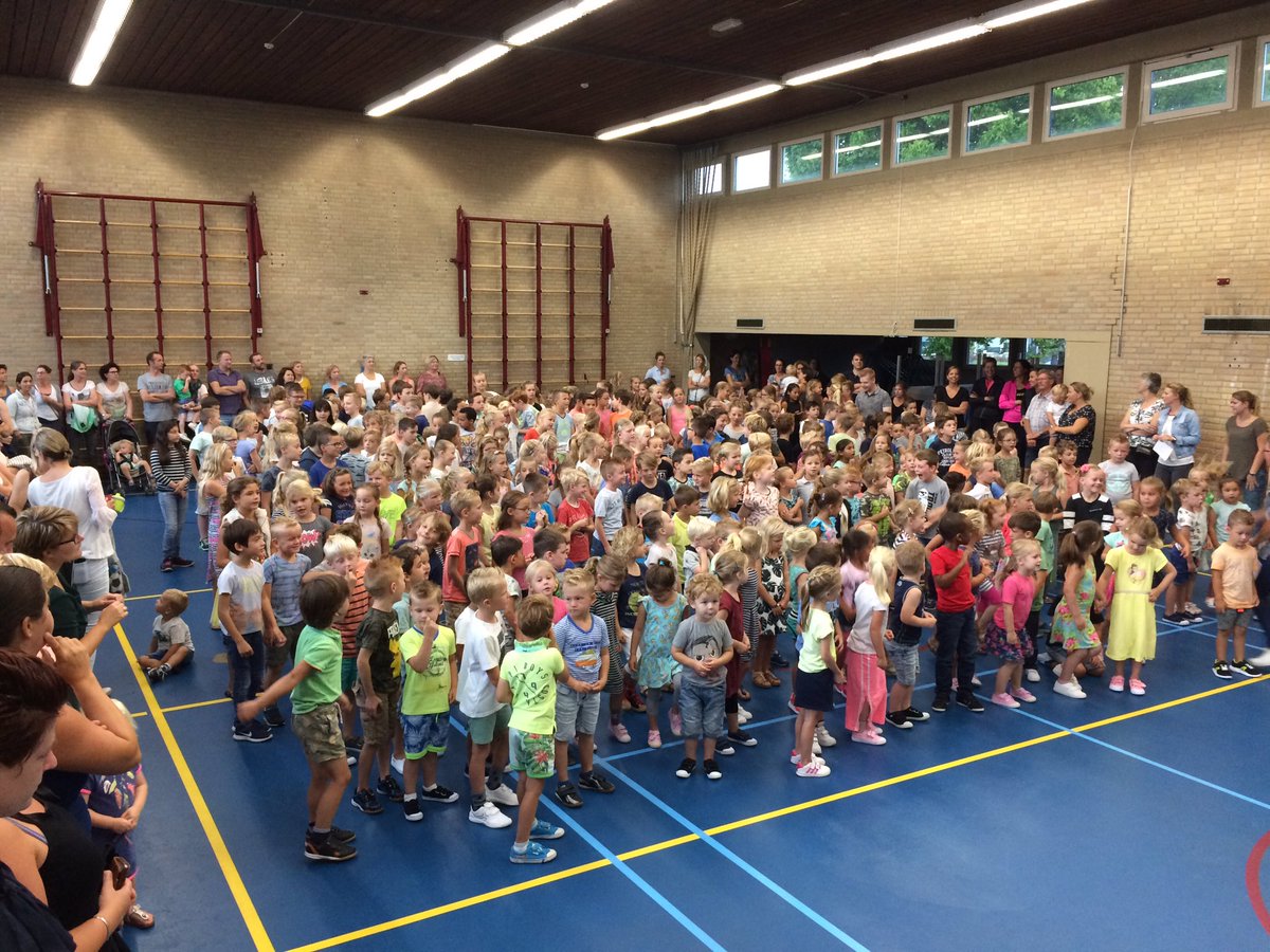 ODAschool's tweet photo. Opening van het schooljaar op de Odaschool!! We gaan er tegenaan.... https://t.co/7RcsGVWkuM