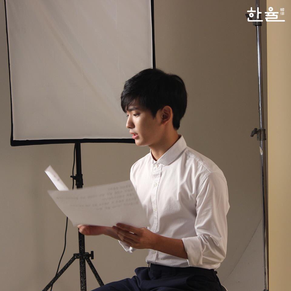 euiwoong_gall's tweet photo. 한율 충성충성충성~!~!~~!!!!
https://t.co/Uu9I90trn8 https://t.co/V3ae92LLD3