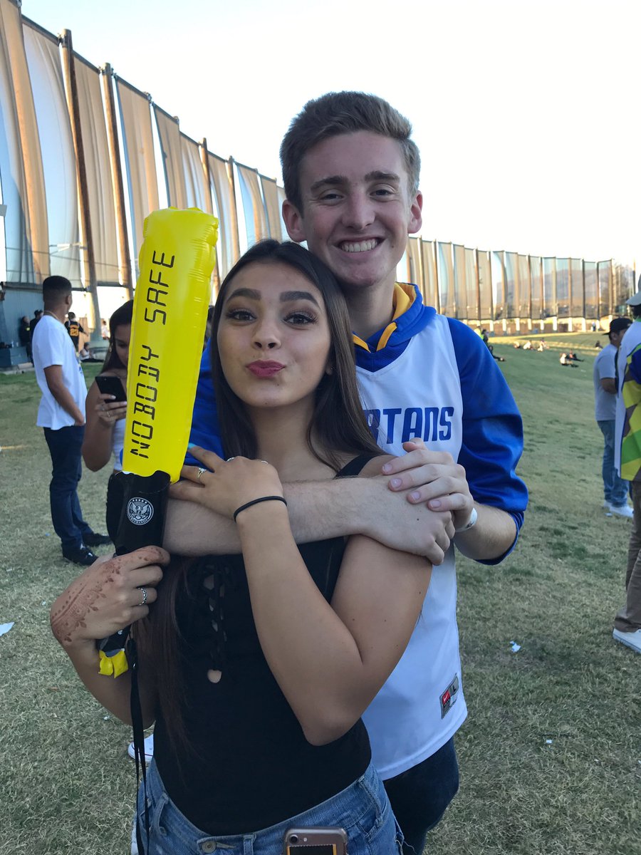 pfcsports99's tweet photo. Happy birthday @skkyylaaar !!!❤️😍. You're the best friend anyone could ask for. Hope your day is as perfect as you. #socul #shir https://t.co/u5h1tixvS2