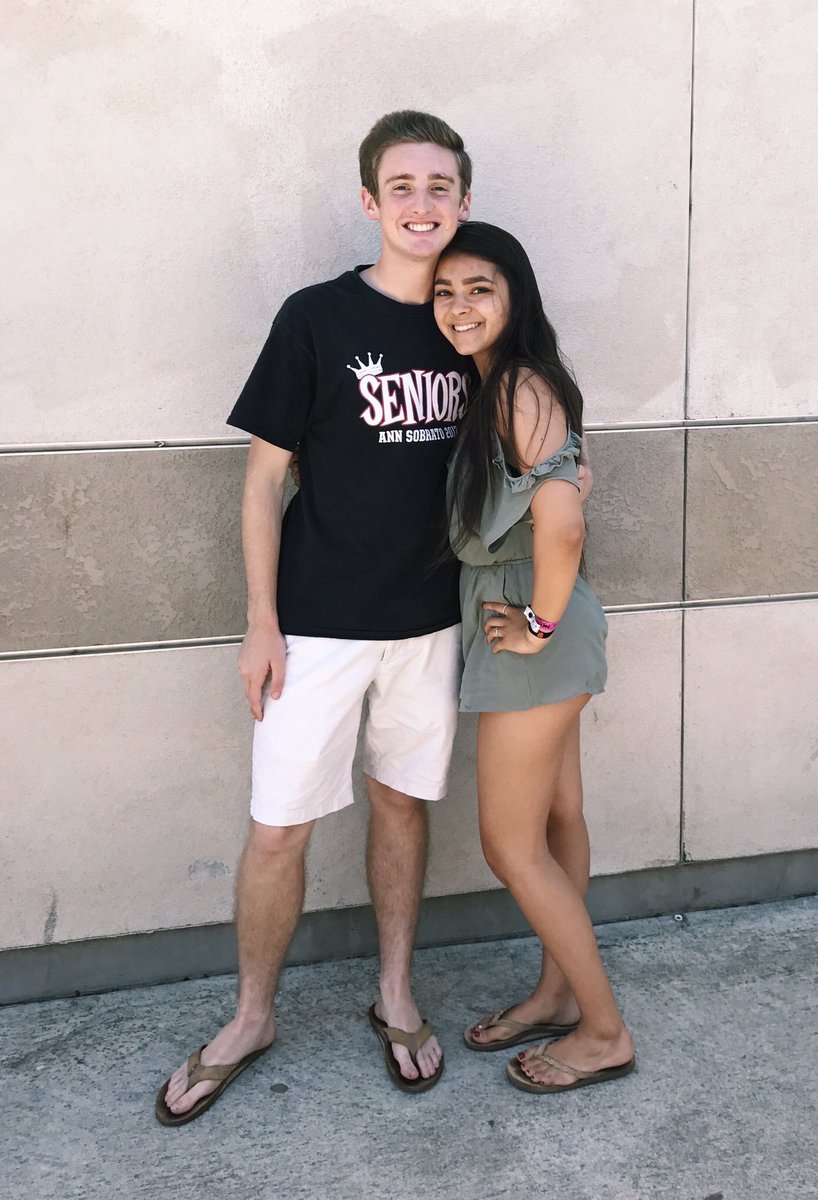 pfcsports99's tweet photo. Happy birthday @skkyylaaar !!!❤️😍. You're the best friend anyone could ask for. Hope your day is as perfect as you. #socul #shir https://t.co/u5h1tixvS2