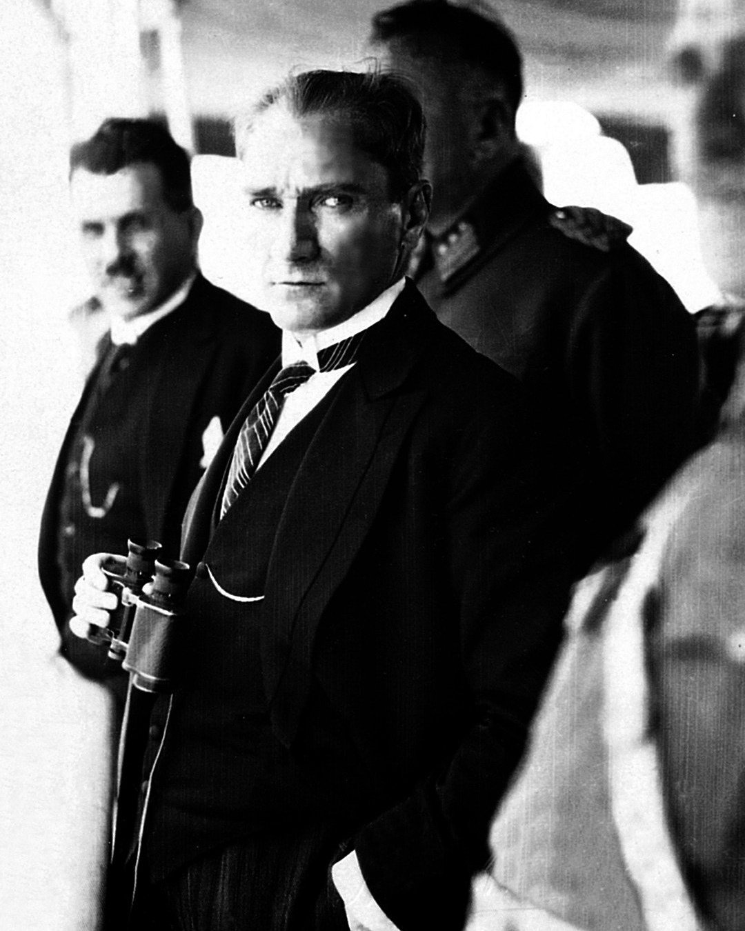 10KolikleR on Twitter "YAŞA MUSTAFA KEMAL PAŞA YAŞA!…