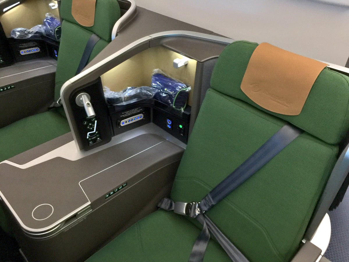 AlexInAir's tweet photo. Confirmed: @FlyRwandAir has applied to US Dept of Transport, for right to fly Kigali–New York JFK from August 2018 using @Airbus #A330 🇷🇼 https://t.co/EtMnnIunj4