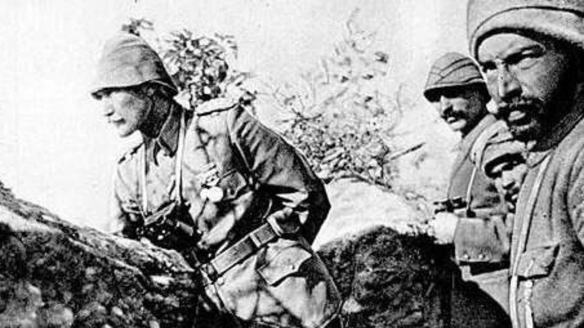 Senin ancak savunmasız haldeki heykeline saldırırlar. Milyonlarca Anadolu evladı var oldukça ötesine güçleri yetmeyecek.