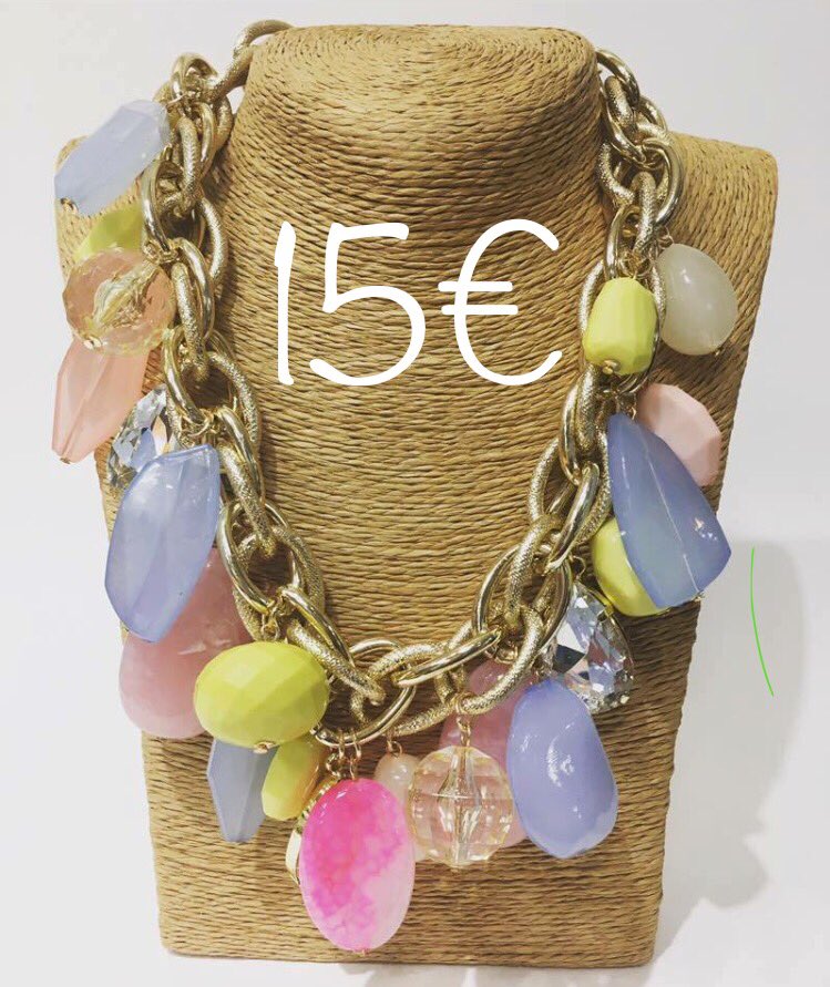 MareComplemento's tweet photo. Últimos dos collares de Teria Yabar #superrebajas #marecomplementos #sales #laimportanciadelosdetalles https://t.co/R0ZD5Fz7vu