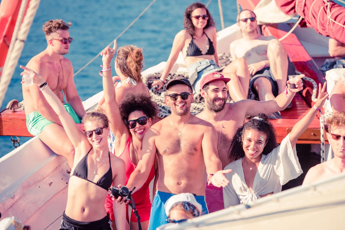 soundwavecro's tweet photo. Now we don't wanna come across needy but.. Do you miss us as much as we miss you guys?? π #soundwavecroatia https://t.co/qoDvMBQb5O