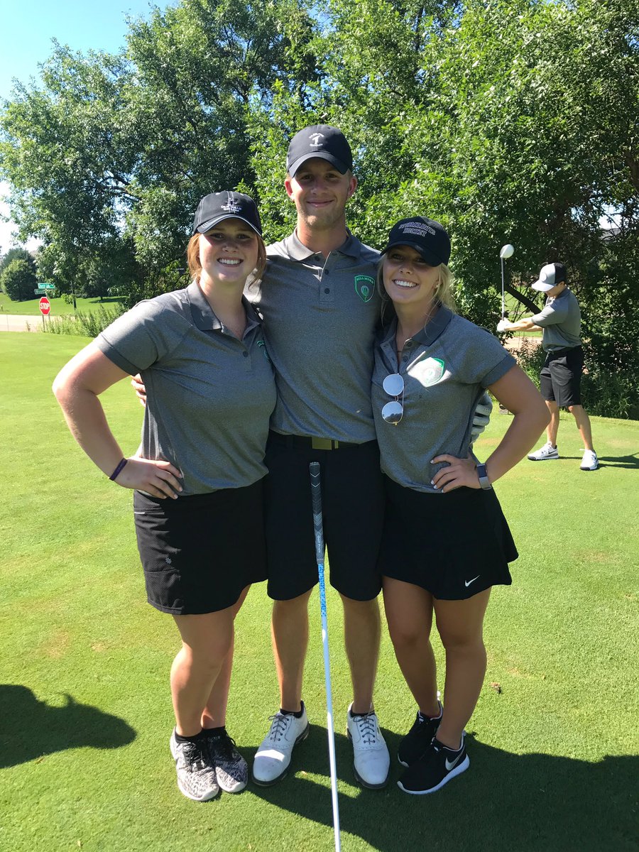 ClayKucera's tweet photo. Happy birthday morkie. Thanks for being my middle school crush until you friend zoned me!! #dreamteam #fivehole #13? 🙄😉 @Morkster224 https://t.co/32kvwYrKVp