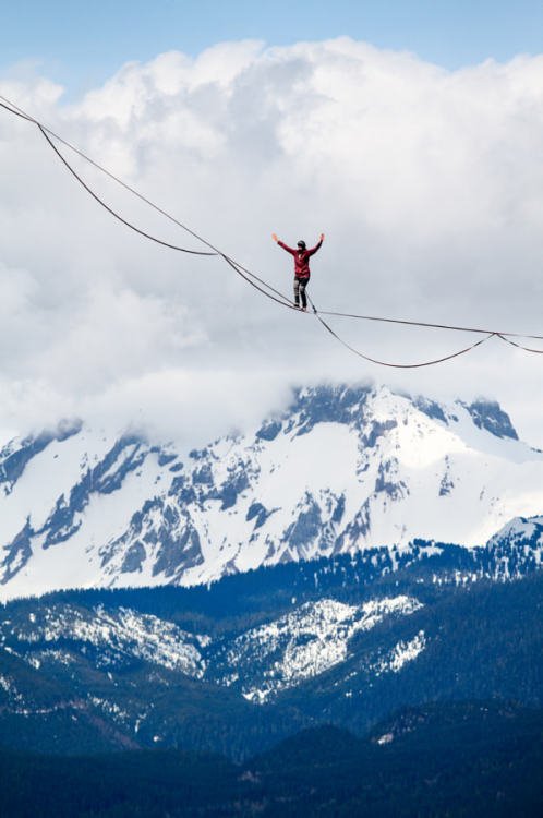 slackstore's tweet image. A whole bunch of cool people got together on top of The Chief in... #slacklife