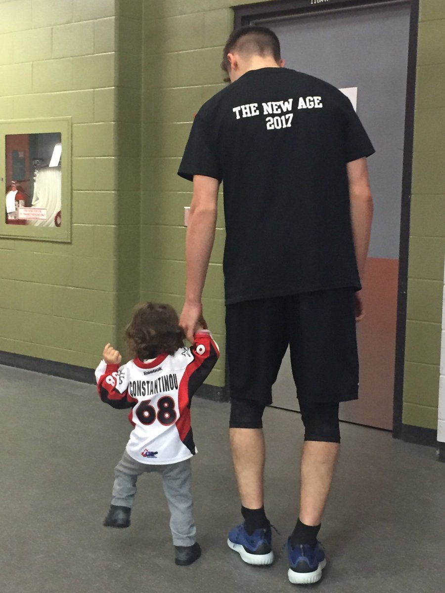 OHLIceDogs's tweet photo. .@billyc0068 showing his younger brother the ropes at #DogsTrainingCamp. Future 'Dog 🤔? https://t.co/KcopoEBuo5