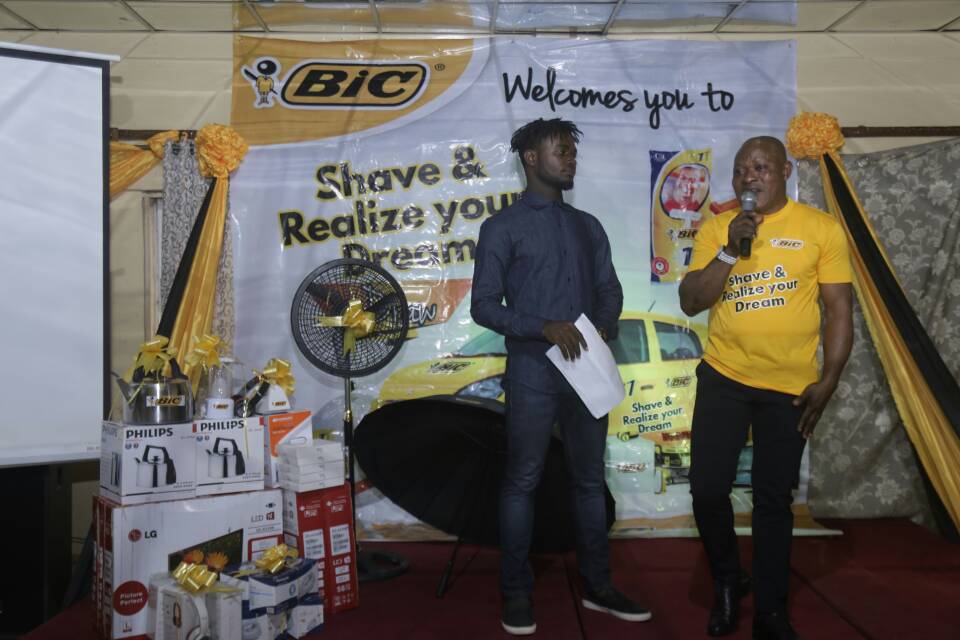 DemolaExpoze's tweet photo. Nigeria, thank you for choosing @BiCShaversNG as your favorite shaving stick - Adedamola Adelabu #NIPEN https://t.co/kUGcSi7tXL