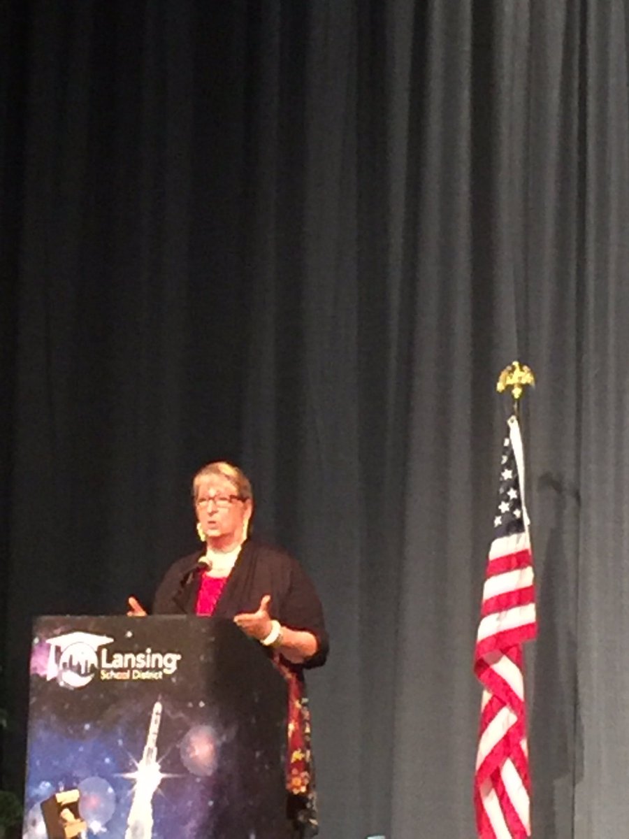 SteveLonzo's tweet photo. Lansing School District's Welcome Back https://t.co/5Fsksl0cYT