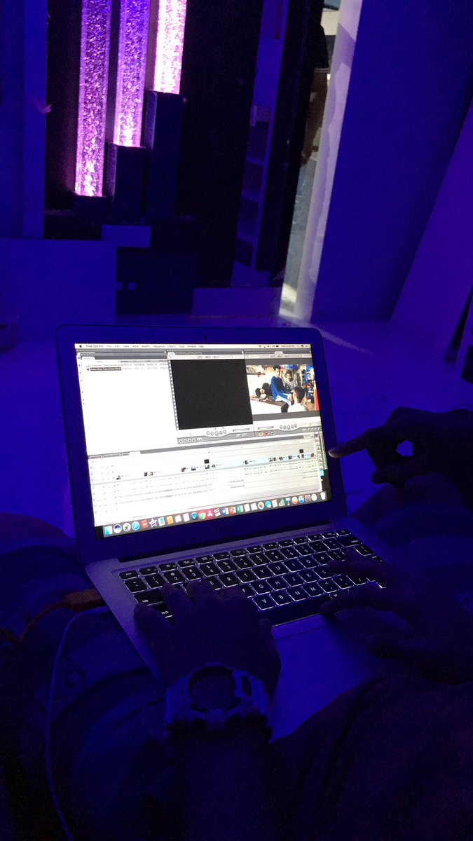 button_cousins's tweet photo. Mastering going on... Video will be out anytime... #EveryKaamchorEmployee #1stPart #ButtonCousins #Editing #Mastering #NewVideo #StayTuned https://t.co/IwGDA8sm3i