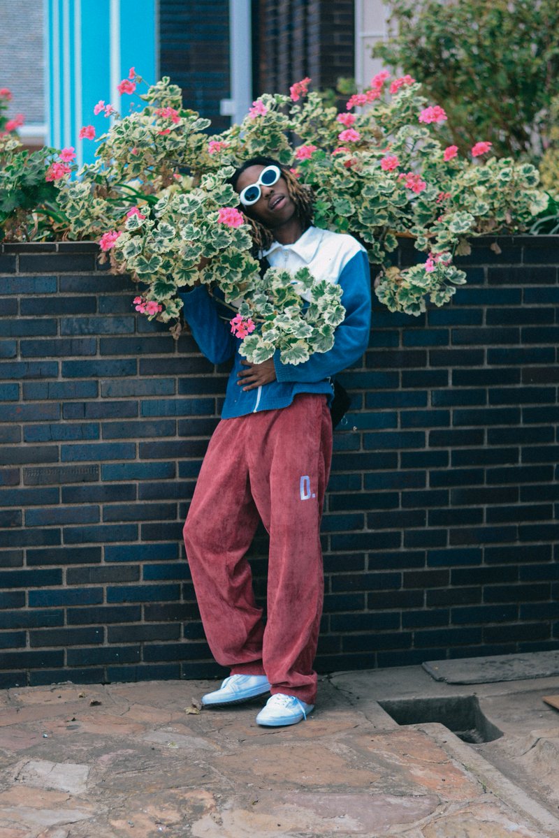 StyleTribeSA's tweet photo. Our official Style Crush this week is Pitori's Gorgeous Nigga @TTGO17 #StyleTribeSA #STSCW #StyleCrushWednesday ๐ท@ChisangaMubanga ๐ https://t.co/gRImYHLsi1