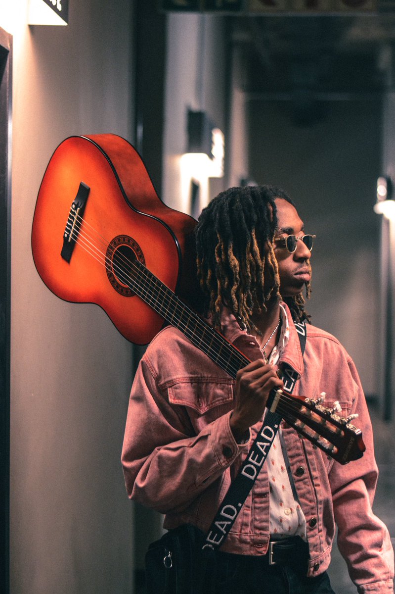StyleTribeSA's tweet photo. Our official Style Crush this week is Pitori's Gorgeous Nigga @TTGO17 #StyleTribeSA #STSCW #StyleCrushWednesday ๐ท@ChisangaMubanga ๐ https://t.co/gRImYHLsi1
