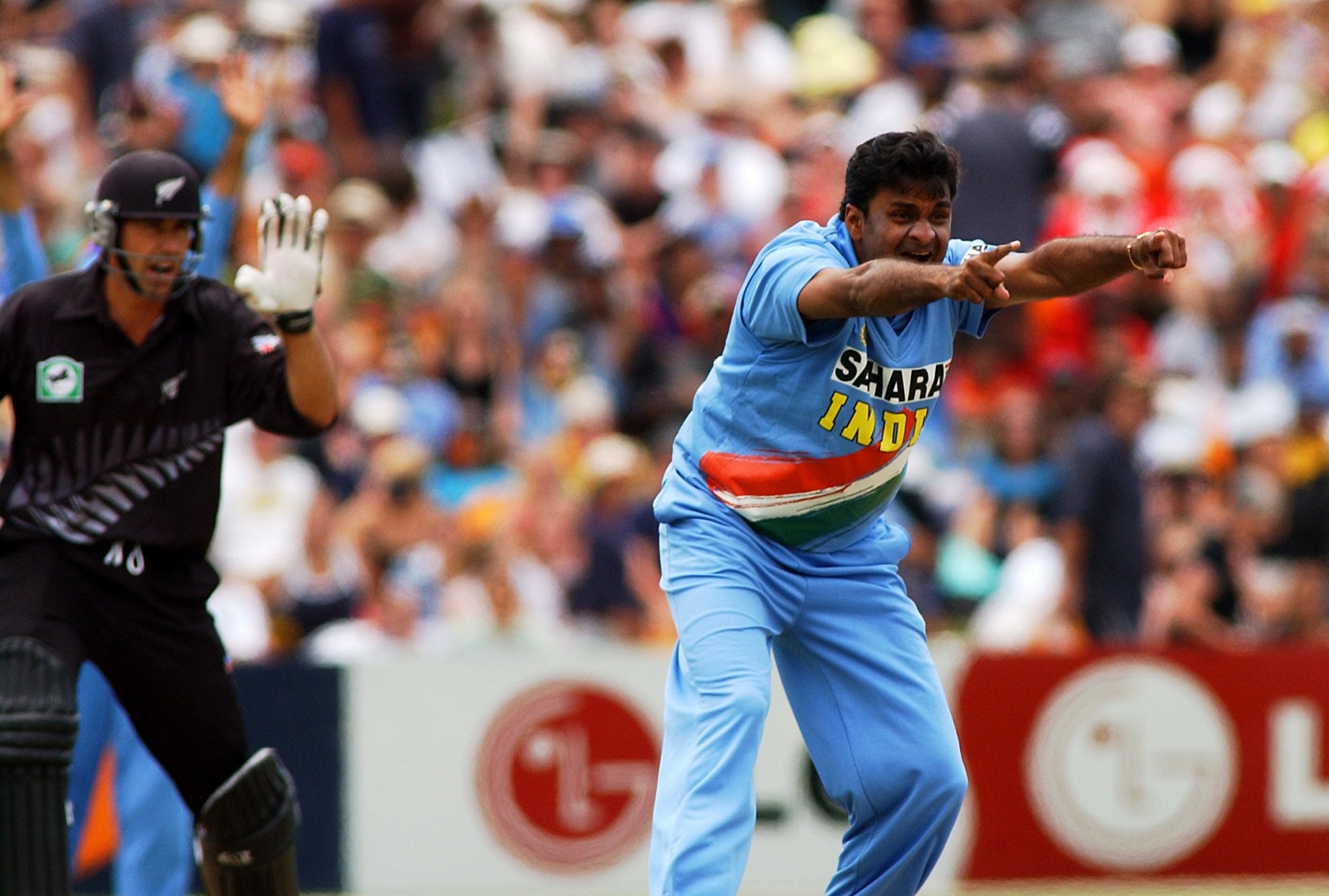 With 236 Test wickets and 315 in ODIs, Best India\s finest ever pace bowlers. Happy Birthday to Javagal Srinath! 