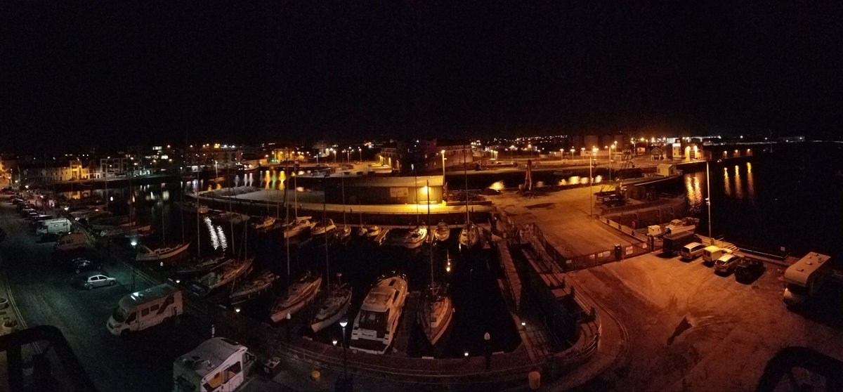 jacksfilms's tweet photo. Galway, Ireland at morning, evening, and night https://t.co/XqMsiLWIb0
