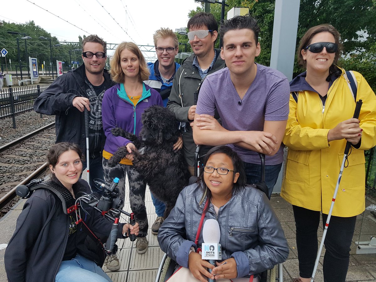 DavidEerdmans's tweet photo. Wachten op ons laatste ritje... #teamSlechtziend #JVrace https://t.co/2JRTkuTRD2