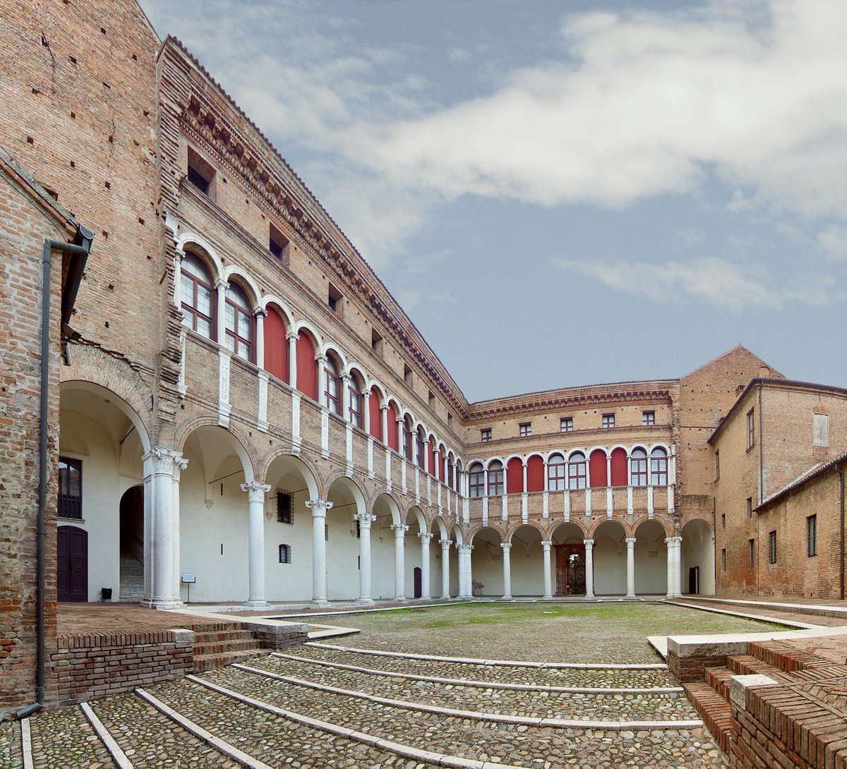 turismoER's tweet photo. #WikiLovesMonuments #InEmiliaRomagna = gite fotografiche 📸
#PalazzoCostabili 17 settembre h. 15 
Prenotati gratis https://t.co/5pqrTyo5j5 https://t.co/FSBG74HDNL