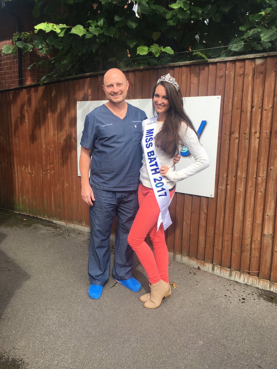 AmeliaZuleika's tweet photo. Thank you @AffinityCares for my #pageantperfect smile in time for @Official_MissGB always lovely to come see you &amp;to get that sparkly smile💗 https://t.co/Pzj41eGNAM