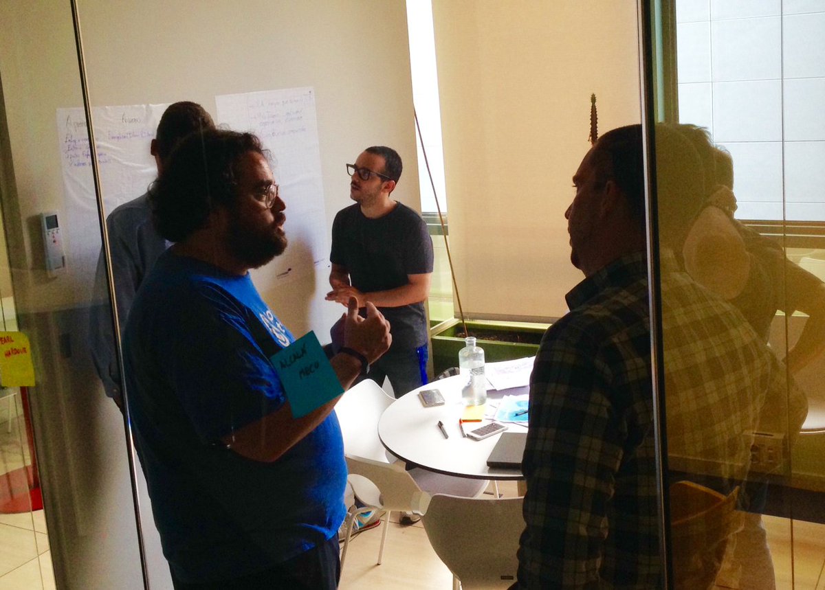 bbusinessbworld's tweet photo. ¡Aquí seguimos! Aprendiendo metodología #Scrum para gestión ágil de proyectos. #Agile #MetodologíaÁgil #innovación #KabelDigitalWorker https://t.co/gbTiBMcVVw