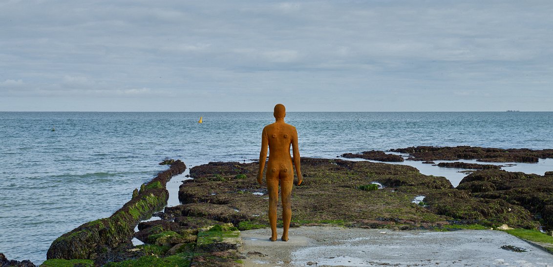 Happy Birthday to Antony Gormley! 