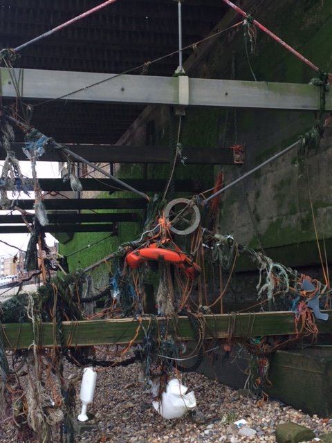 ThamesExplorer tweet picture