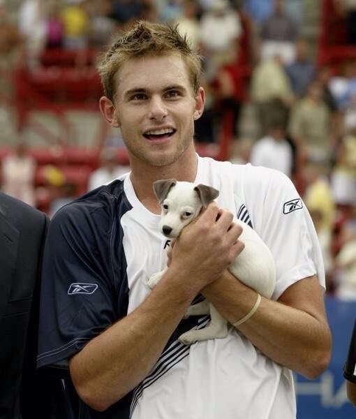 Hoy cumple años el tenista perruno Andy Roddick.
Happy Birthday!     