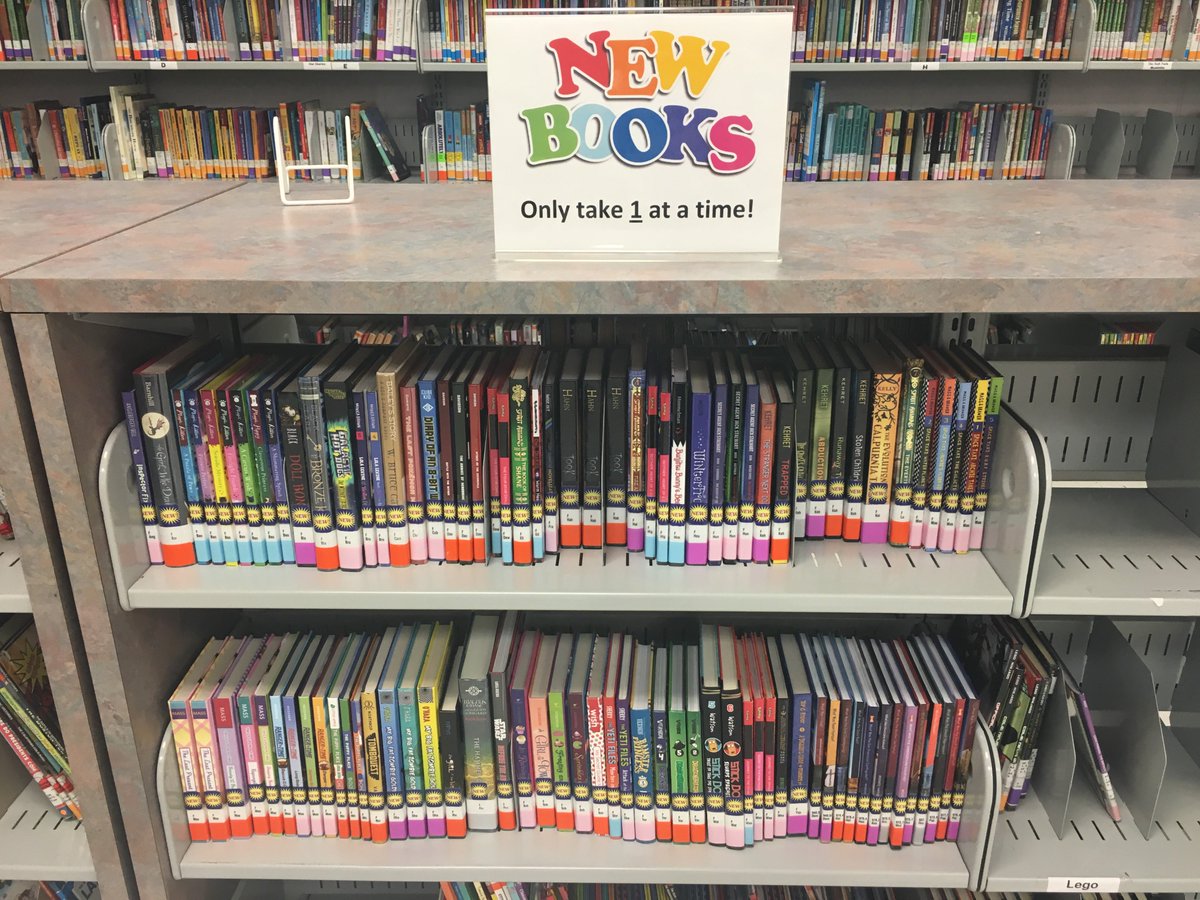 collinsesmedia's tweet photo. So many new books this year - almost 800!  A HUGE thank you to @HCPSCollinsElem PTA for helping us update and expand our book collection! https://t.co/9v88hZL17h