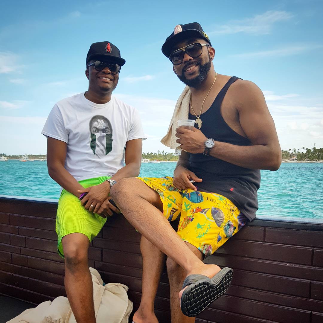 thebbbuzz's tweet photo. Banky and The Pilot!
.........Best of friends.
#ChillingMode #Music #Nigeria #Africa #VactionExperience #Celebrity #Thebbbuzz https://t.co/6A1rjKC9dJ
