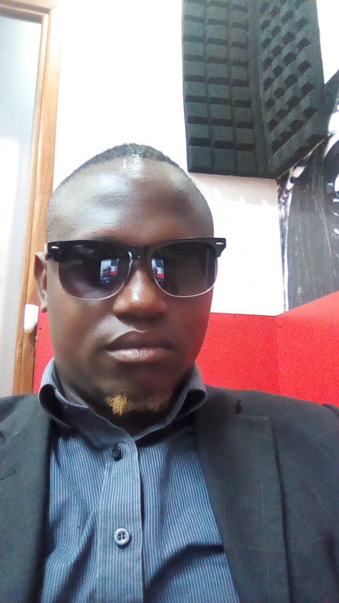 HonKasolo's tweet photo. @busoga one fm morning show, Am specialist trust me. https://t.co/srgBOFz8mm