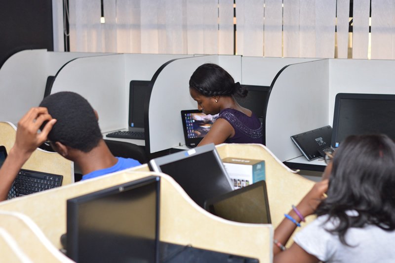 folarinoye's tweet photo. Collaborating with Digital Media Development Initiative @DMDInitiatives and Creative Playhouse  for animation training. #Animation #Training https://t.co/rWFxW0PiEl