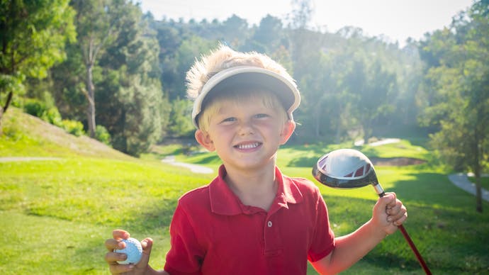 parents_fr's tweet photo. #RentreePlusFun : 1000 classes de CM1 CM2 découvrirons le golf ! 
https://t.co/wpirwSppNn @FlesselLaura @jmblanquer https://t.co/vCNOqMC2Wx