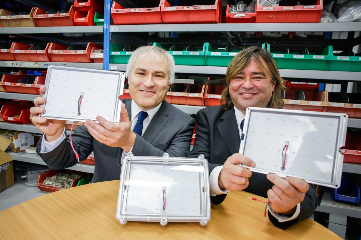 BarrierLTD's tweet photo. #VIDEO: Barrier to unveil hazardous area #LED lighting innovation at @SPE_OE #OE17 https://t.co/D3Ul1jACVv https://t.co/lKiIyilaZk