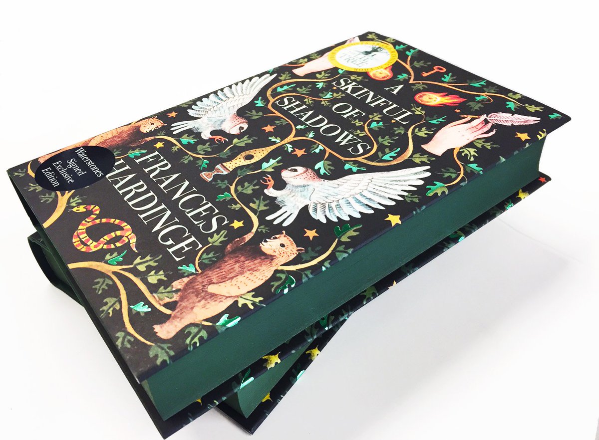 FrancesHardinge's tweet photo. I've got two copies of the @Waterstones special edition of A Skinful of  Shadows to give away to UK readers! RT to enter, by 12pm on 31st. https://t.co/Og2RQhKAjj