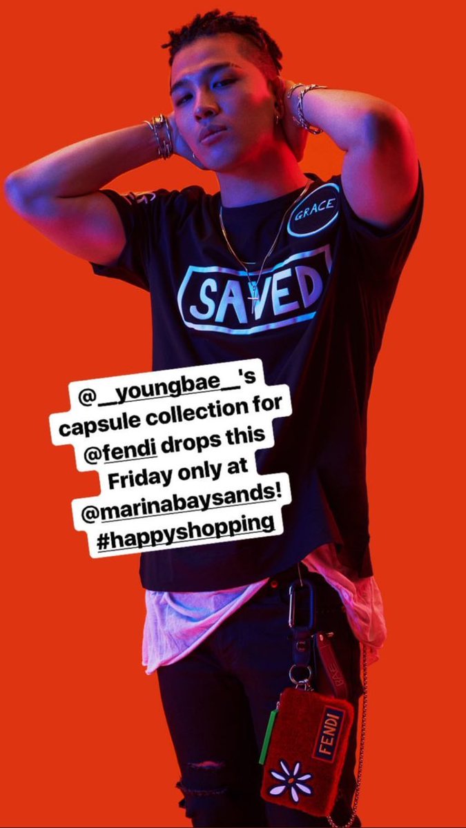 eka_dysania's tweet photo. So, I called FENDI shop, and just found out this tshirt cost sgd $1000 sigh! That's over my budget Darling youuuu... 😫

#FendixYoungbae https://t.co/39bySWFWYH