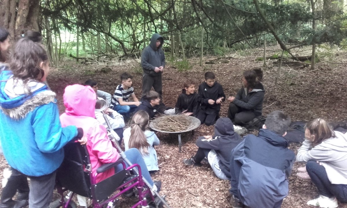 MrsG_beeslack's tweet photo. Learning survival skills #s2johnmuirconservationday https://t.co/GHSnxSw17q