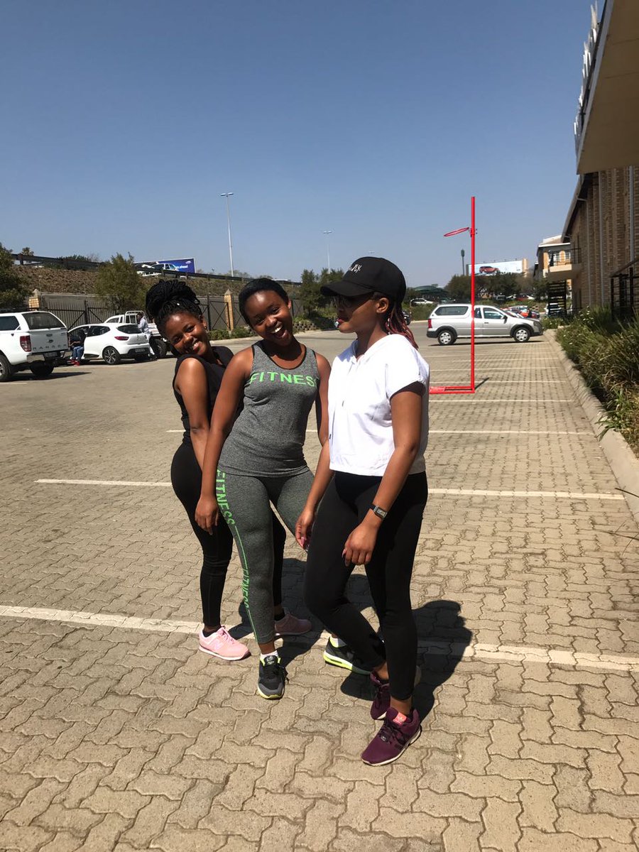 Varsity_College's tweet photo. The VC Waterfall Netball Girls taking on the guys during Meridian Hour practice #VCportsLife #VCWaterfall https://t.co/n9LBmGdLzo