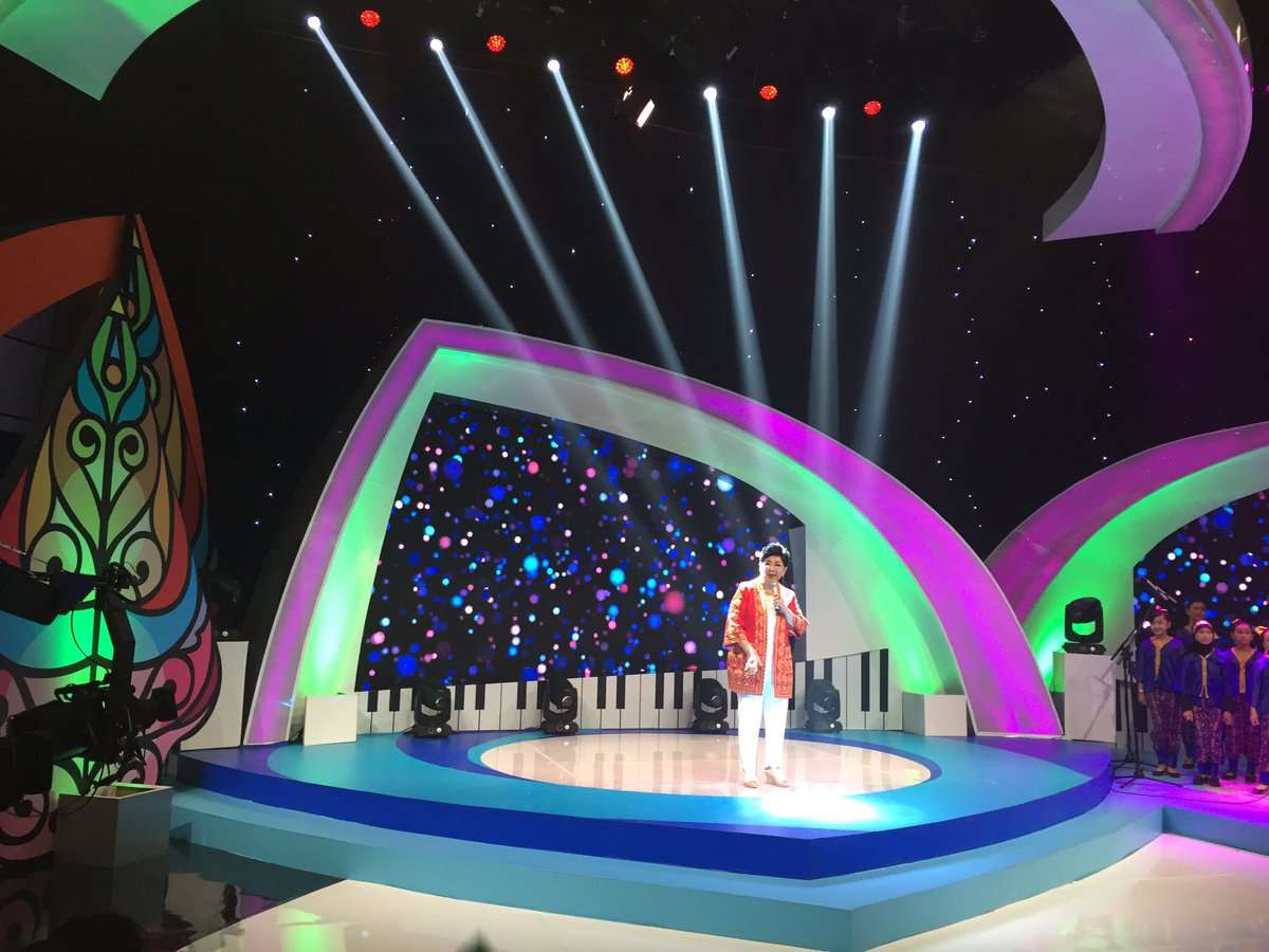 langitRTV's tweet photo. Nah.. siapa yang tau judul lagu nya? Langsung aja deh jawab pertanyaan kuis #PestaSahabatOnRTV https://t.co/QXSjNvF1WO