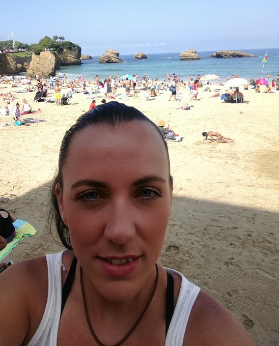 Sur quelle plage suis-je ? Dediboobs + follow au 1er qui trouve.  #GoodLuck #follow #dediboobs https://t<a href="/tag/follow"class="tags"><span>#follow</span></a><a href="/tag/goodluck"class="tags"><span>#goodluck</span></a><a href="/tag/dediboobs"class="tags"><span>#dediboobs</span></a>