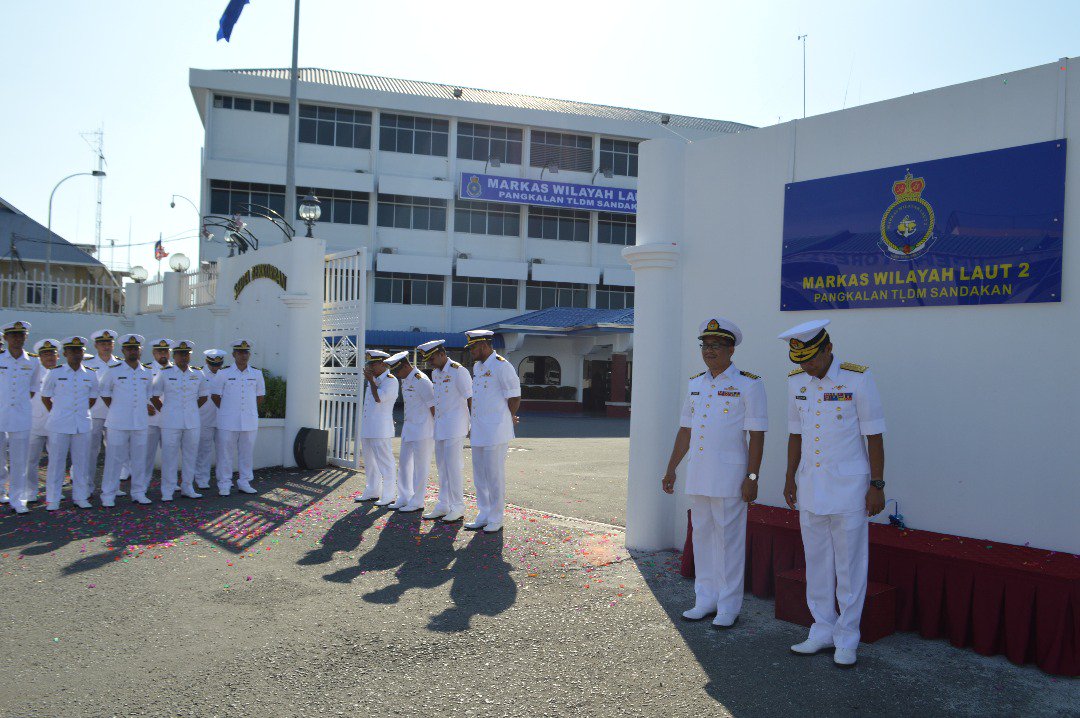 Kru Kd Perantau Tldm Disyaki Jatuh Ke Laut