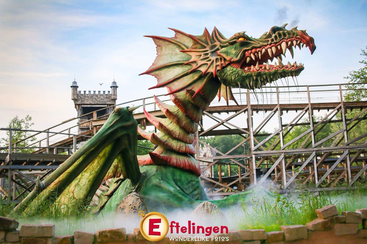 _Eftelingen's tweet photo. Pas maar op voor Edna de Draak! Foto @_Eftelingen #Eftelingen @Efteling #Efteling #JorisEnDeDraak #Rollercoaster #themepark #dragon https://t.co/yCo3eNnaLh