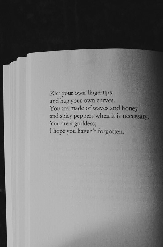 savageclipss's tweet photo. You are a goddess https://t.co/FUb6YNcaNx