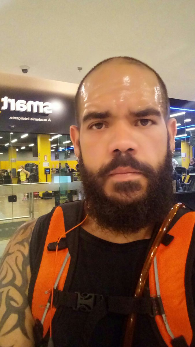 I'm at Smart Fit Parkshopping Campo Grande in Rio De Janeiro swarmapp.com/c/4NwspsXO9QZ