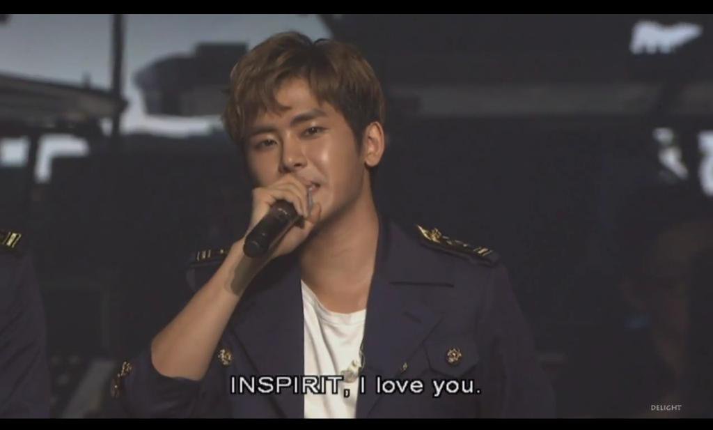 hoyaquotes's tweet photo. Thank you for inspiring us and making us laugh for 7 years, Hoya. We will always support you. Wishing you nothing but the best! 💜 https://t.co/4m8fH3xN8S