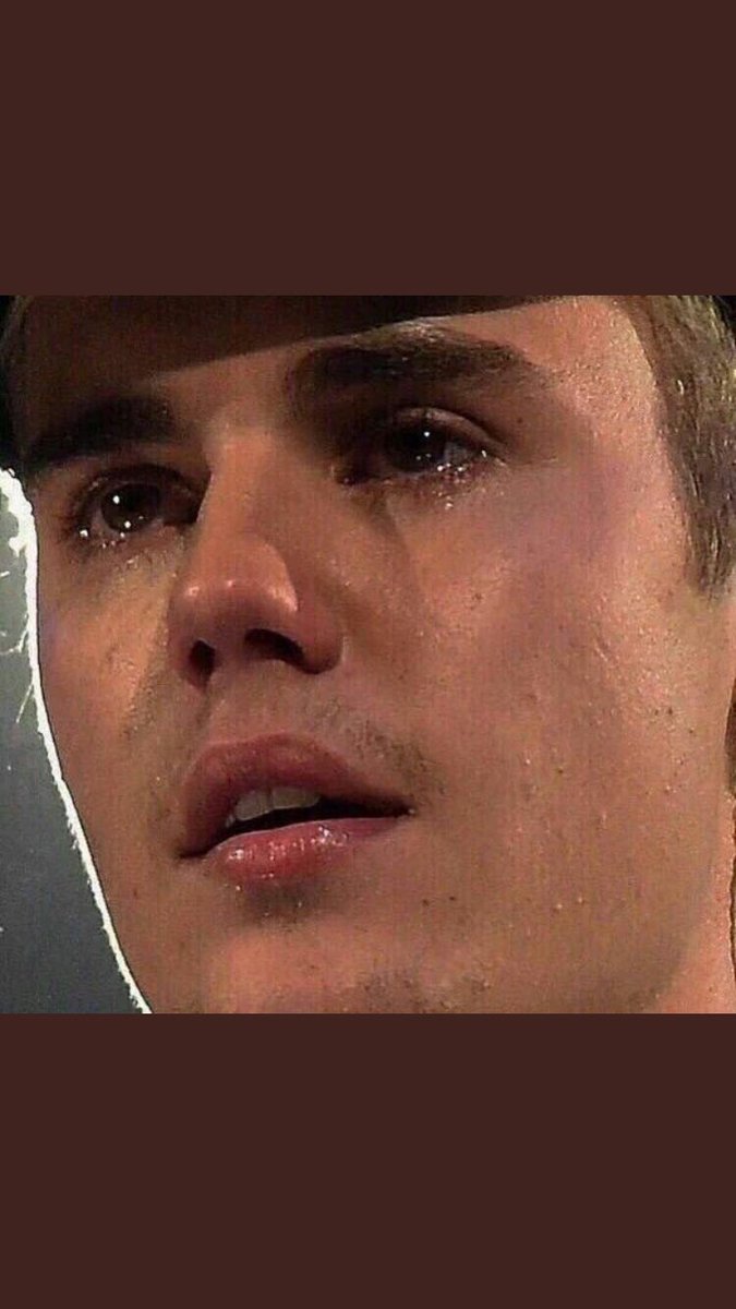 cileklidon's tweet photo. ağlama yaar ağağğa  #KCAColombia #JustinBieber https://t.co/3WlkJvjLTY