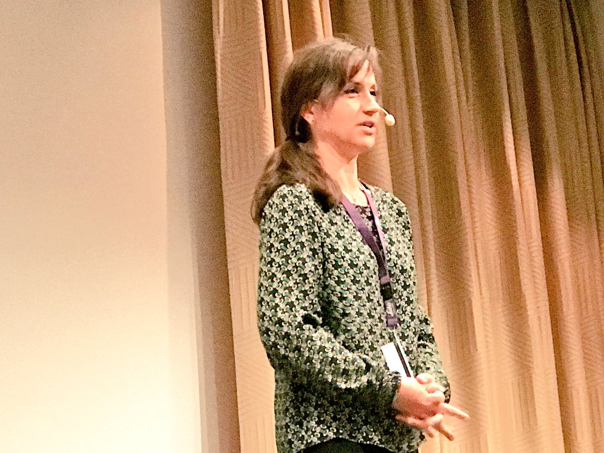 Nu berättar bästa <a href="/PetraMedeSweden/">Petra Mede</a> om sitt gripande livsöde. Om dagen när hela livet förändrades för alltid. #halsokonvent2017
