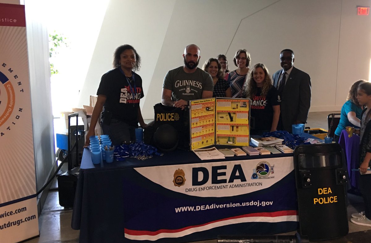 DEAWashingtonDC's tweet photo. @CharlestonPDWV Thank you for inviting us to participate in the energetic & educational #powerama #DEA360 https://t.co/X4T2cVyb1t